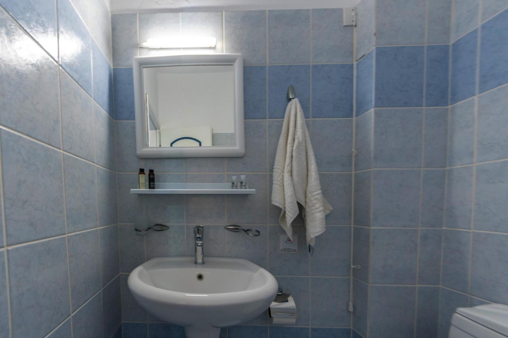 Nikos Hotel apartamentowy Kávos